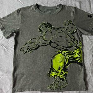 Rare Under Armour Hulk shirt